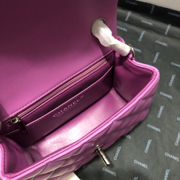 CL FLAP BAG LAMBSKIN