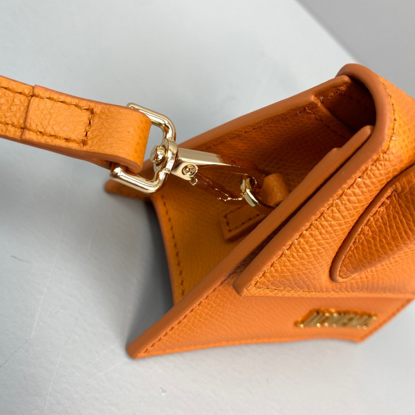 JACQUEMUS Le Chiquito Mini Bag