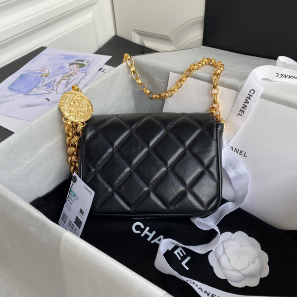 CL SMALL FLAP BAG