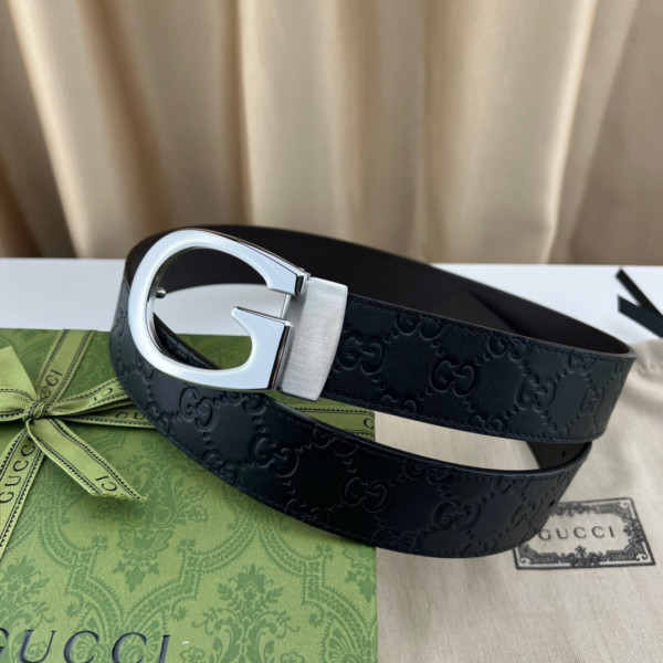 G*u*i belt