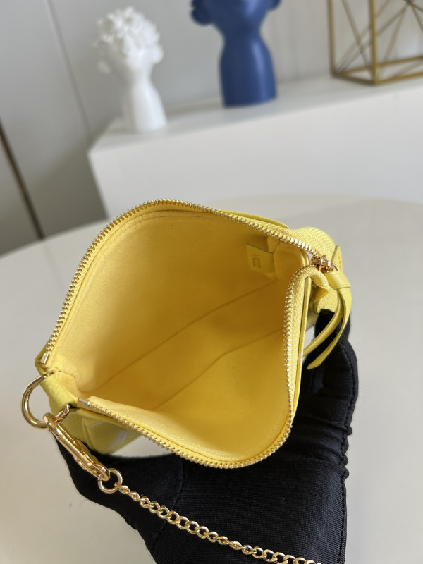 l**is V*t*n mini pochette accessoires