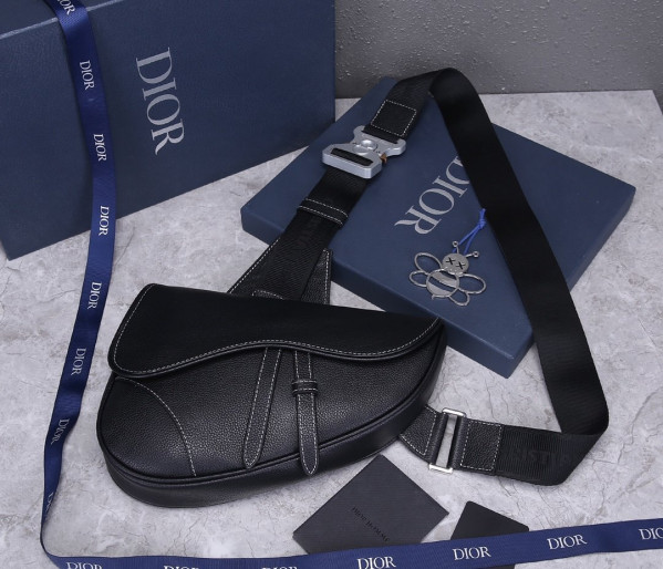 D*or saddle bag