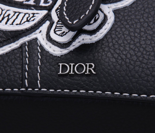 D*or saddle pouch