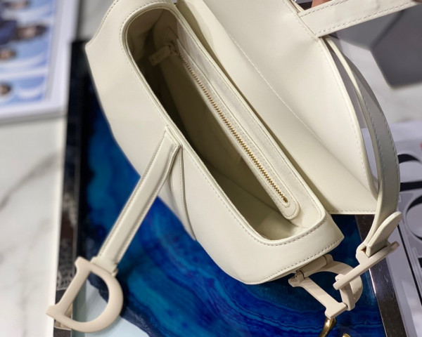 D*or saddle bag