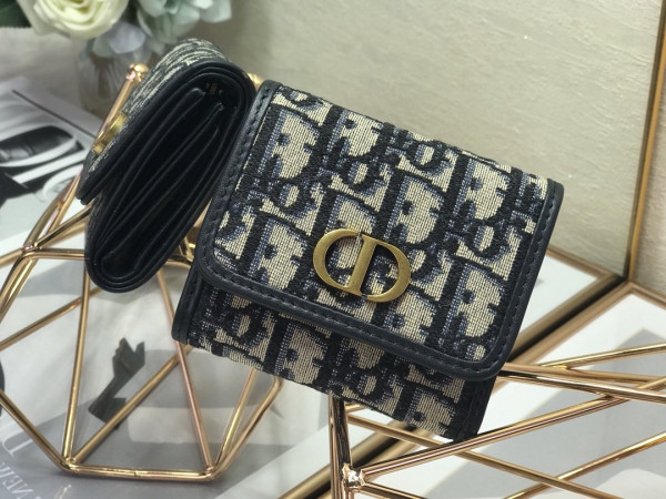 D*or montaigne wallet