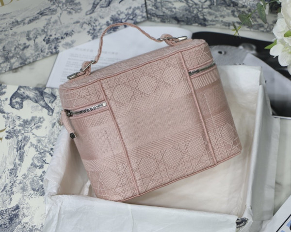 D*or vanity case-24-17-13.5cm
