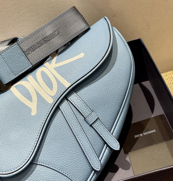 D*or saddle bag