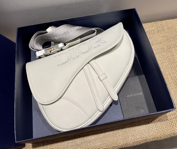 D*or saddle bag