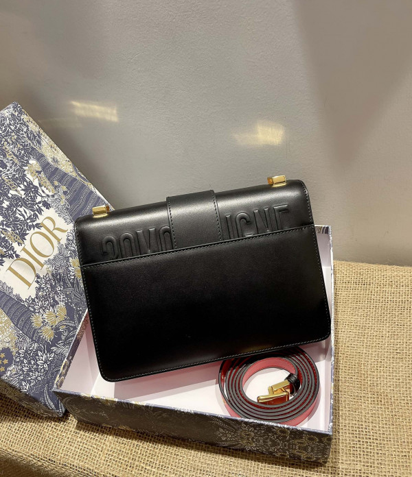 D*or 30 montaigne bag