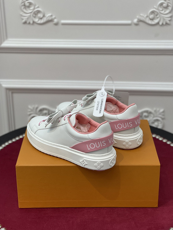 l**is V*t*n time out sneaker