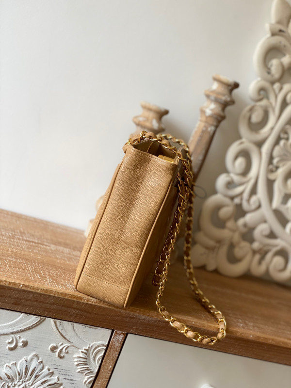 CL VINTAGE TOTE