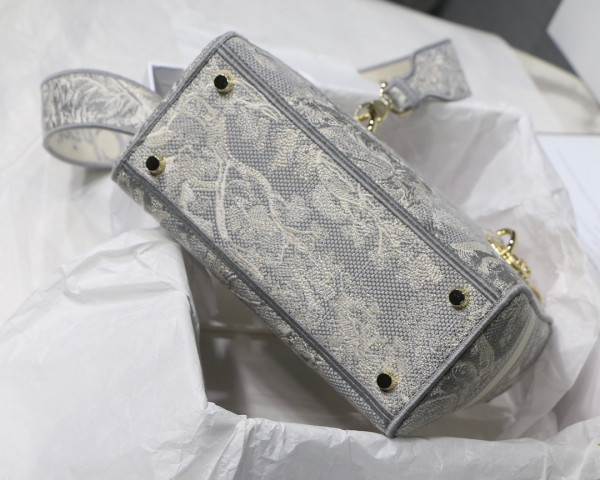 D*or lady d-lite bag