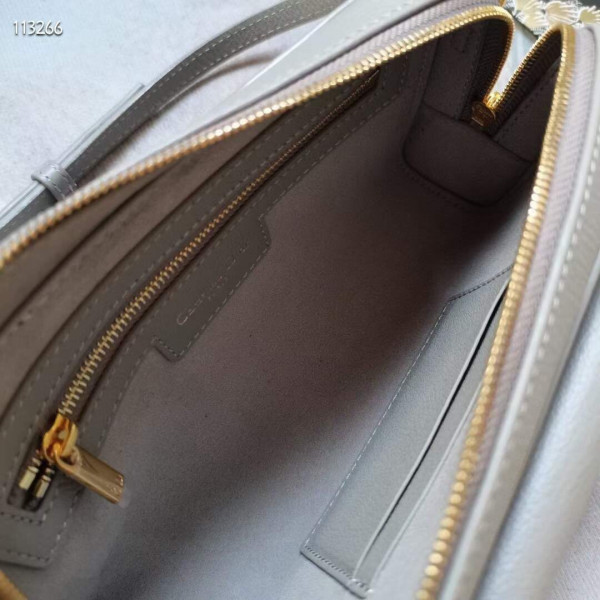 D*or double saddle pouch