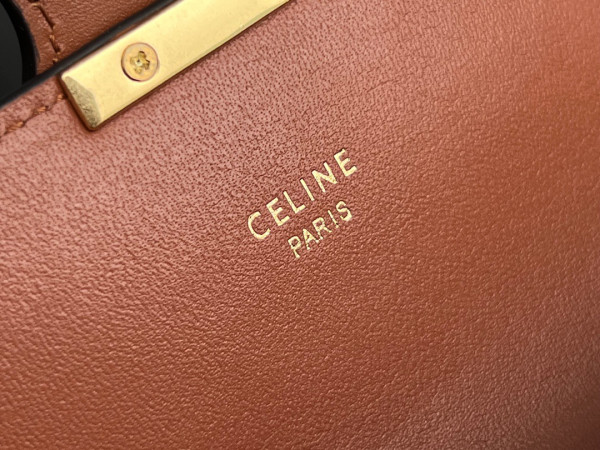 Ce**e triomphe shoulder bag