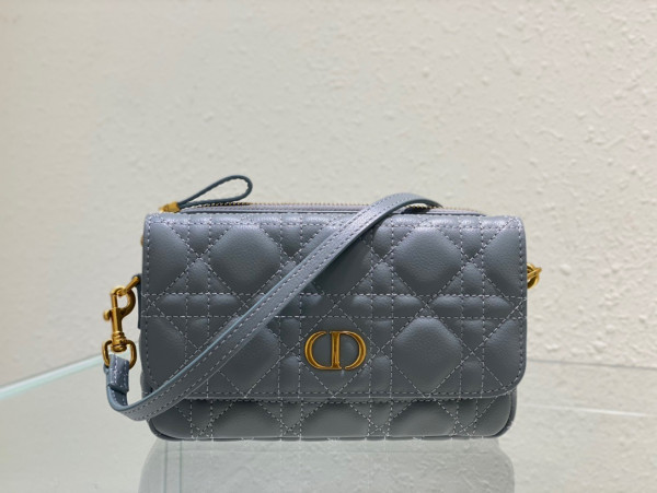 D*or caro pouch with chain