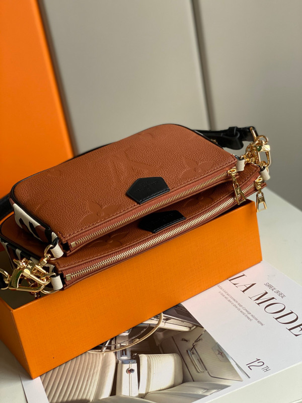l**is V*t*n multi pochette accessoires
