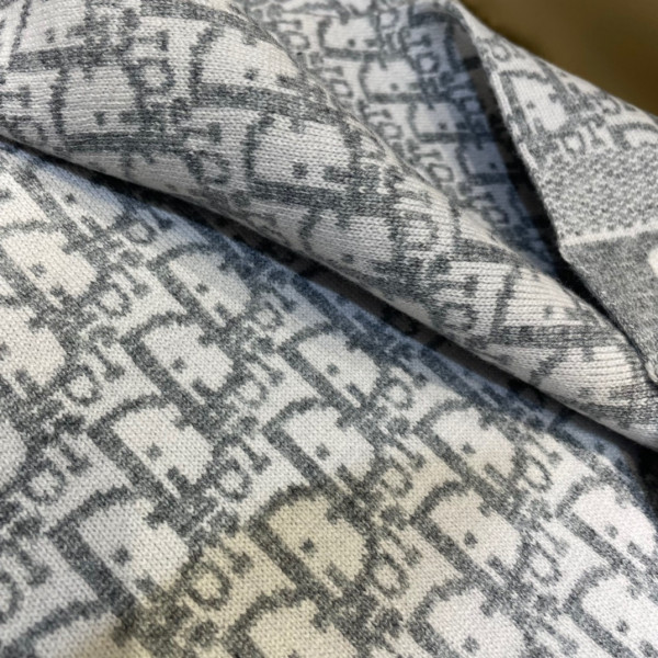 D*or scarf