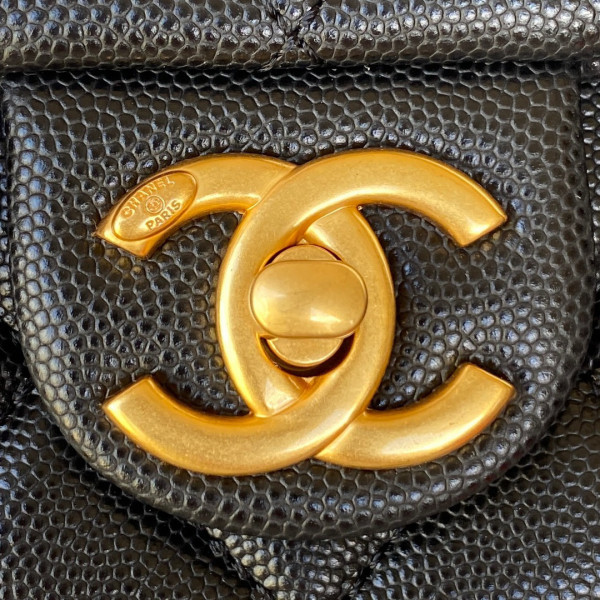 CL SMALL FLAP BAG