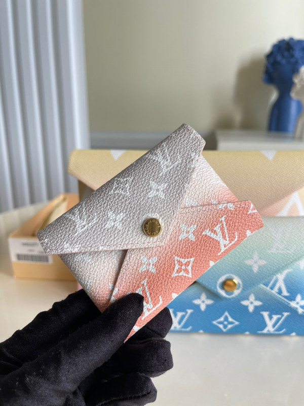 l**is V*t*n kirigami pochette