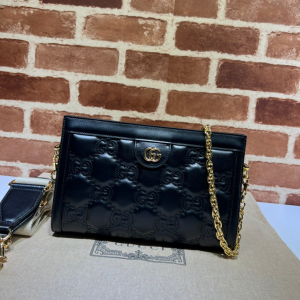 G*u*i gg matelassé leather shoulder bag
