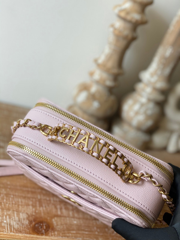 CL VANITY CASE