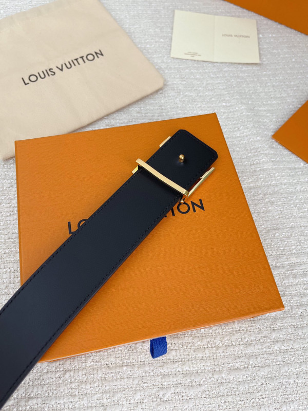 l**is V*t*n belt