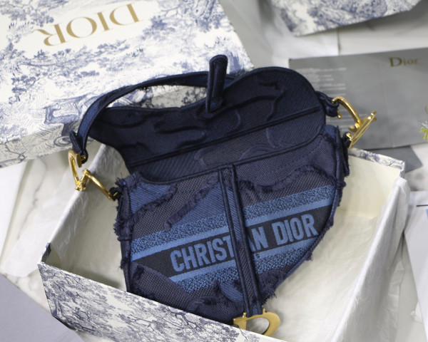 D*or saddle bag