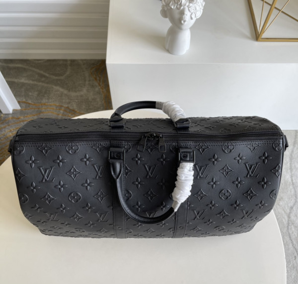 l**is V*t*n keepall bandouliÈre 50