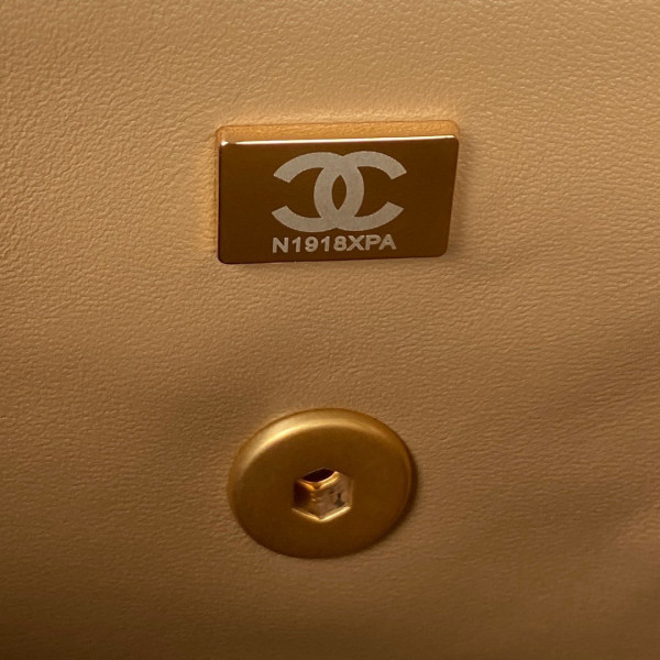 CL MINI FLAP BAG