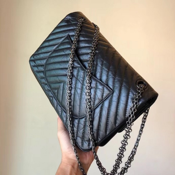 CL Flap Bag 28cm