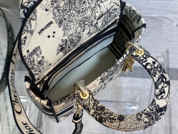 D*or medium lady d-lite bag