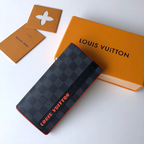 l**is V*t*n brazza wallet