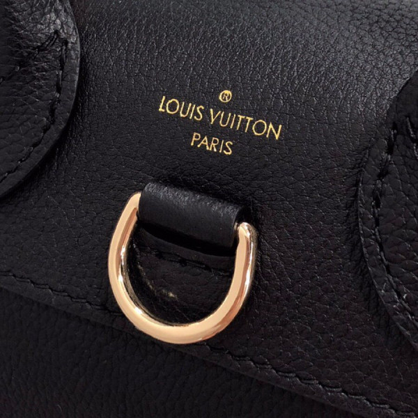 l**is V*t*n lockme backpack mini