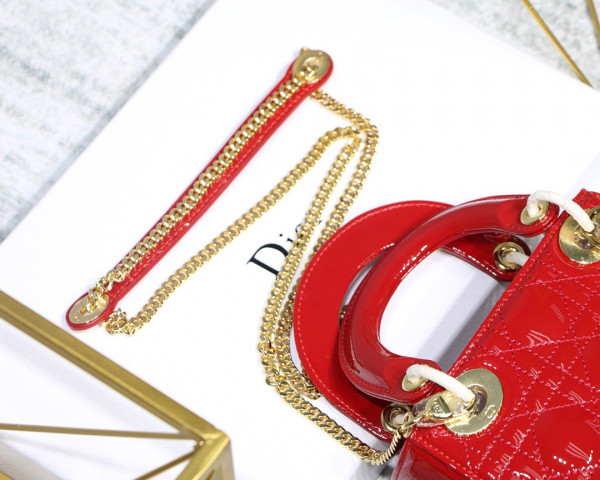 lady D*or mini with cow patent leather