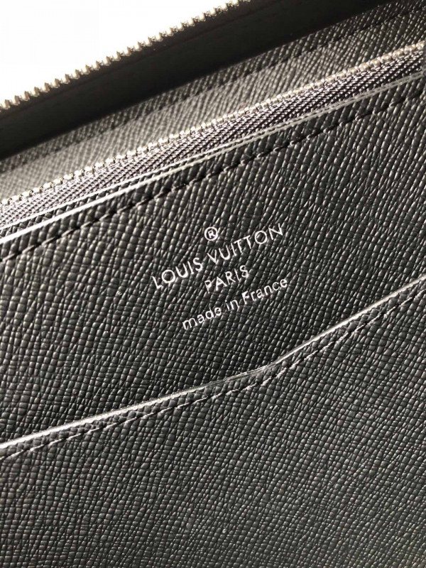 l**is V*t*n zippy xl wallet