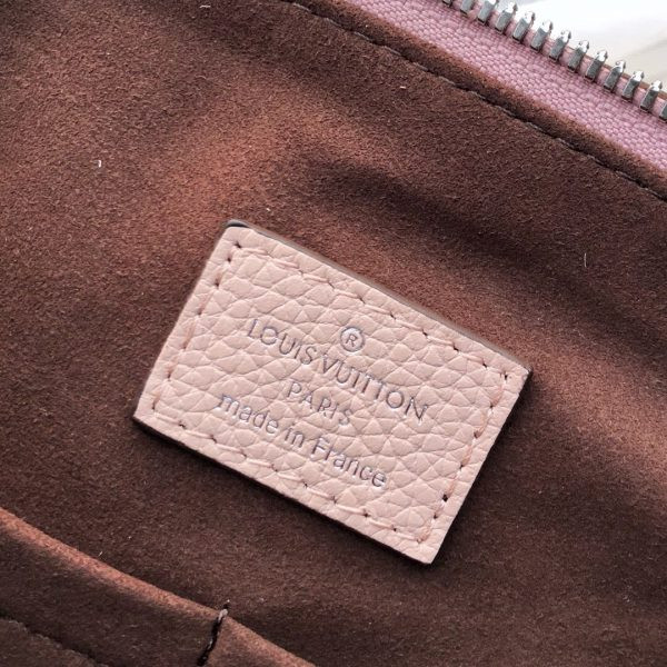 l**is V*t*n haumea bag