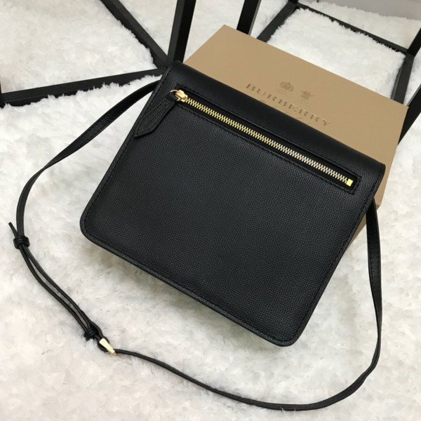 B**rry crossbody bag