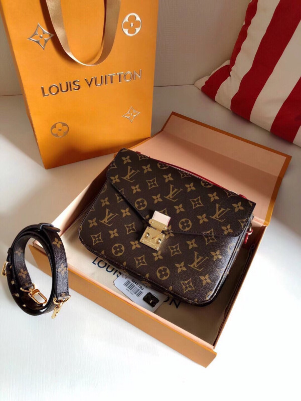 l**is V*t*n m40780 monogram pochette metis messenger