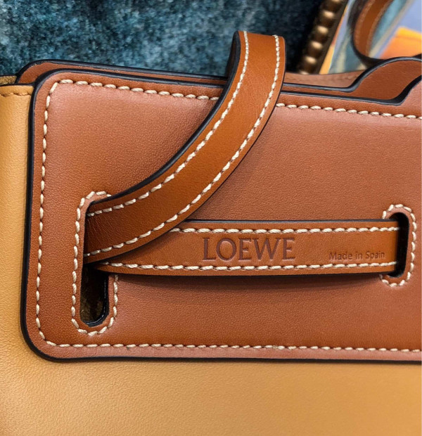 LOEWE LAZO SHOPPER
