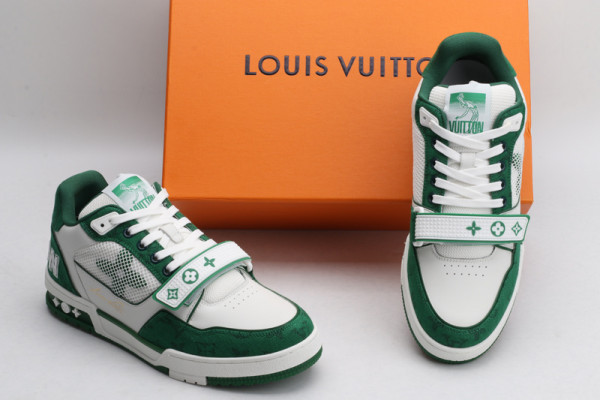 l**is V*t*n trainer sneaker