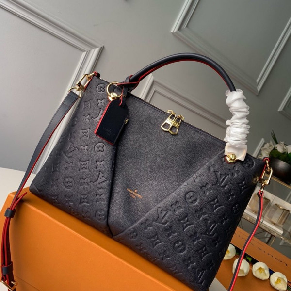 l**is V*t*n v tote mm