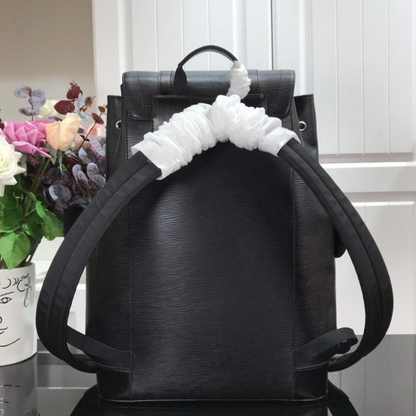 l**is V*t*n backpack
