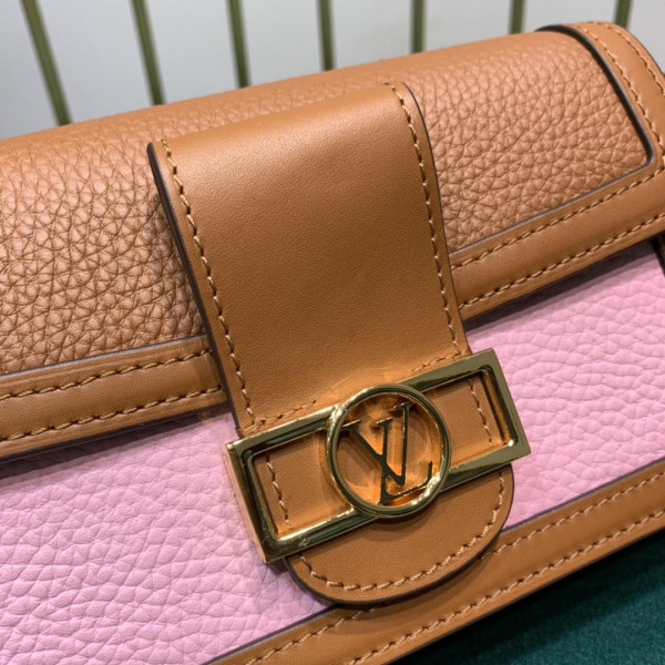 l**is V*t*n bumbag dauphine