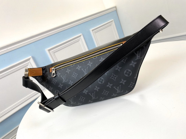 l**is V*t*n bumbag