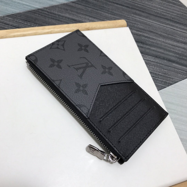 l**is V*t*n coin card holder