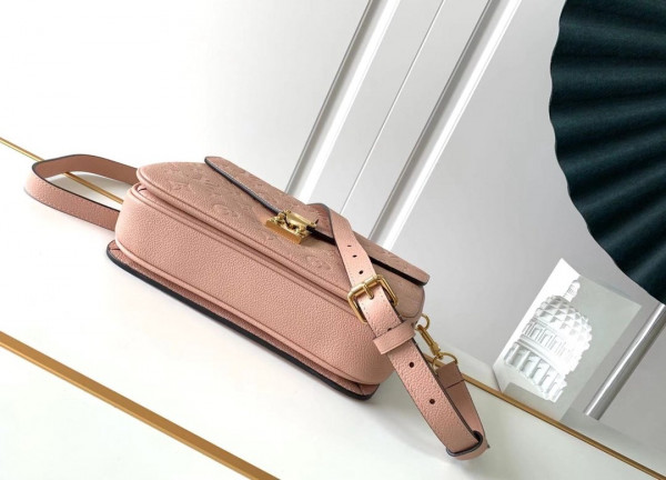 l**is V*t*n pochette metis