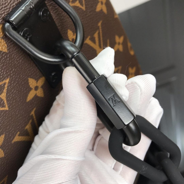 l**is V*t*n keepall bandouliÈre 50
