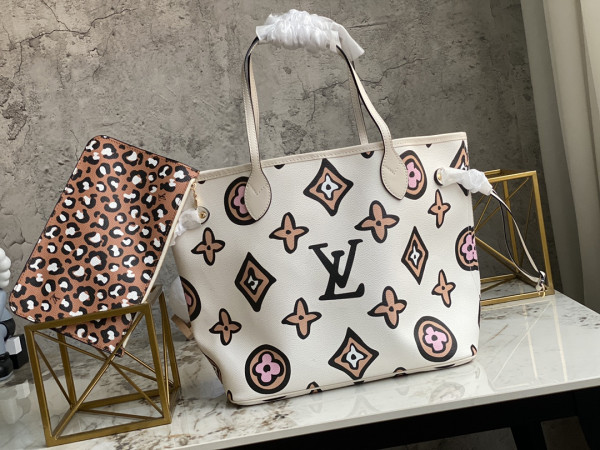 l**is V*t*n neverfull mm