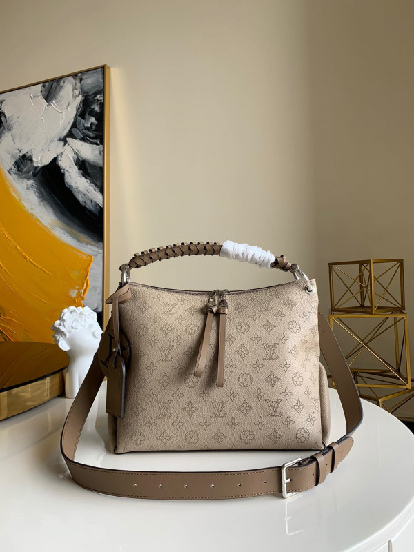 l**is V*t*n beaubourg hobo mm