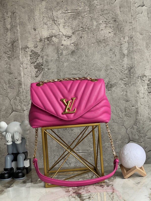 l**is V*t*n new wave chain bag